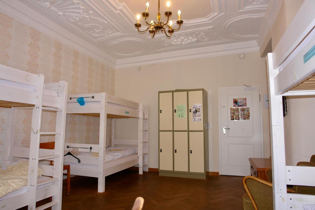 Lotte - The Backpackers Heidelberg